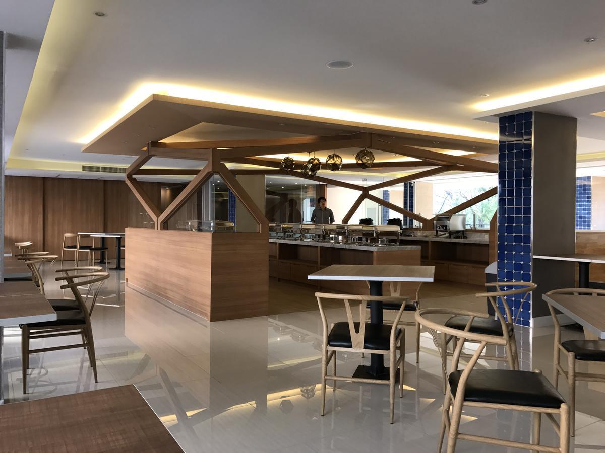Zircon Hotel Банкок Екстериор снимка