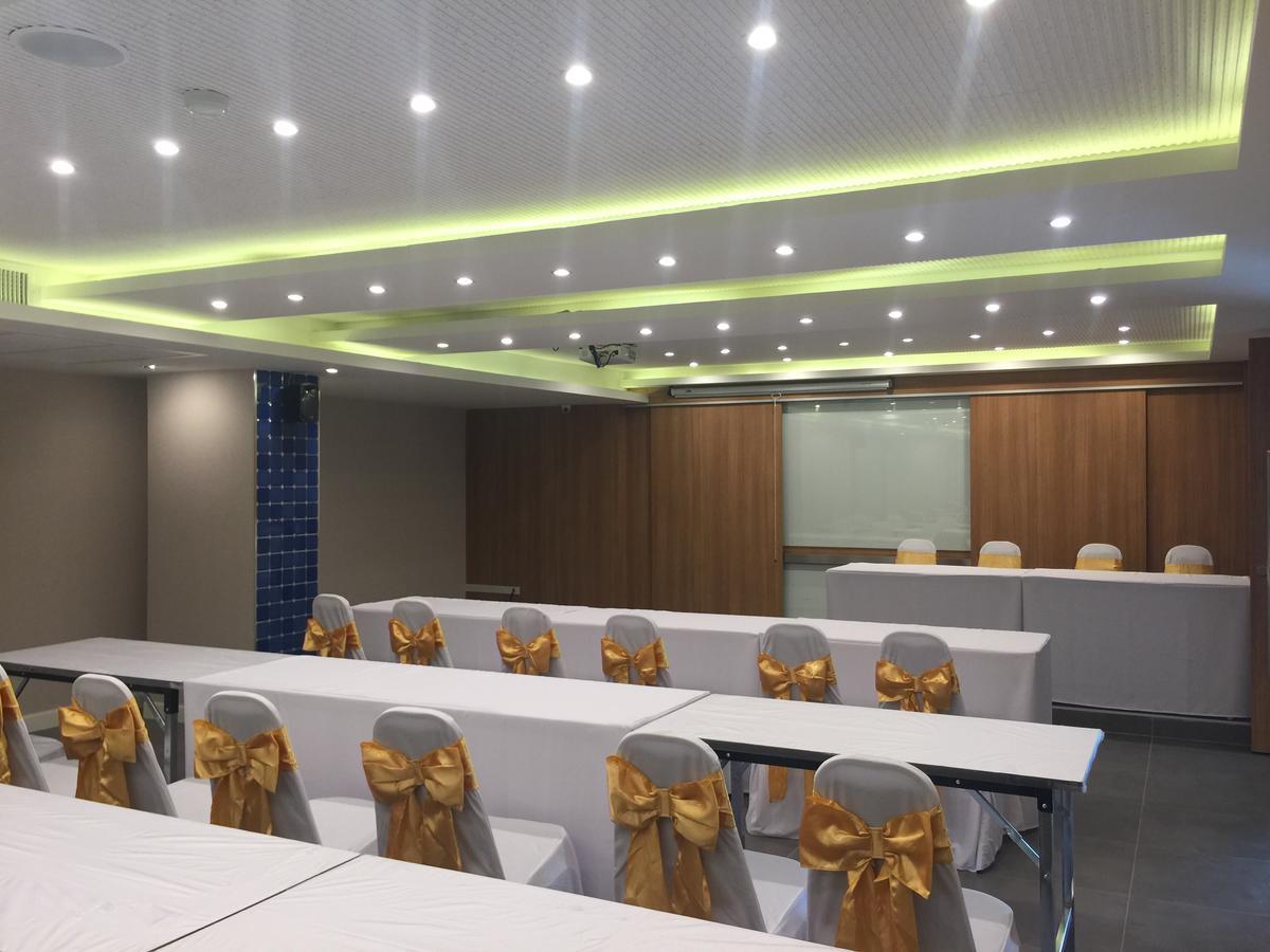 Zircon Hotel Банкок Екстериор снимка