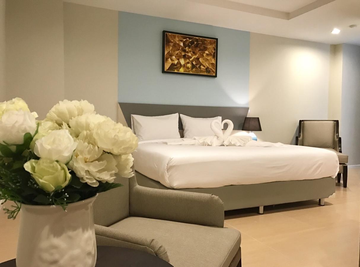 Zircon Hotel Банкок Екстериор снимка