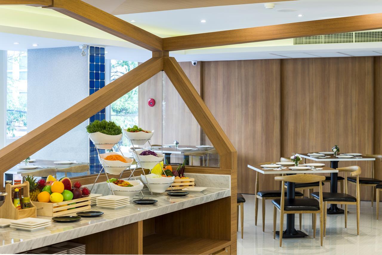 Zircon Hotel Банкок Екстериор снимка